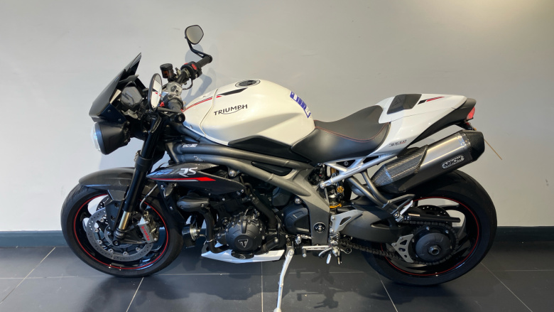 Triumph Speed Triple RS (18MY)